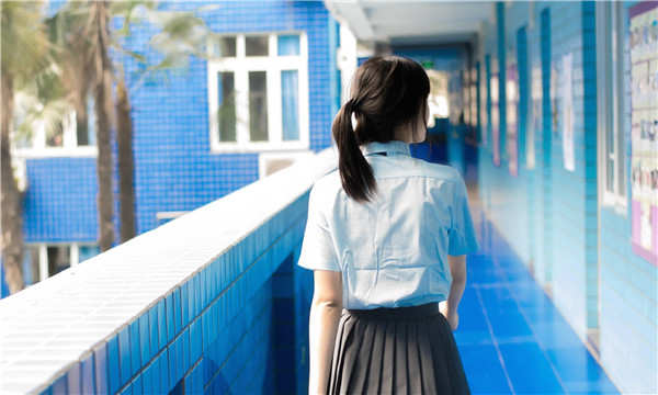 瀍河回族如何找到一个可以帮助我生孩子的女人？